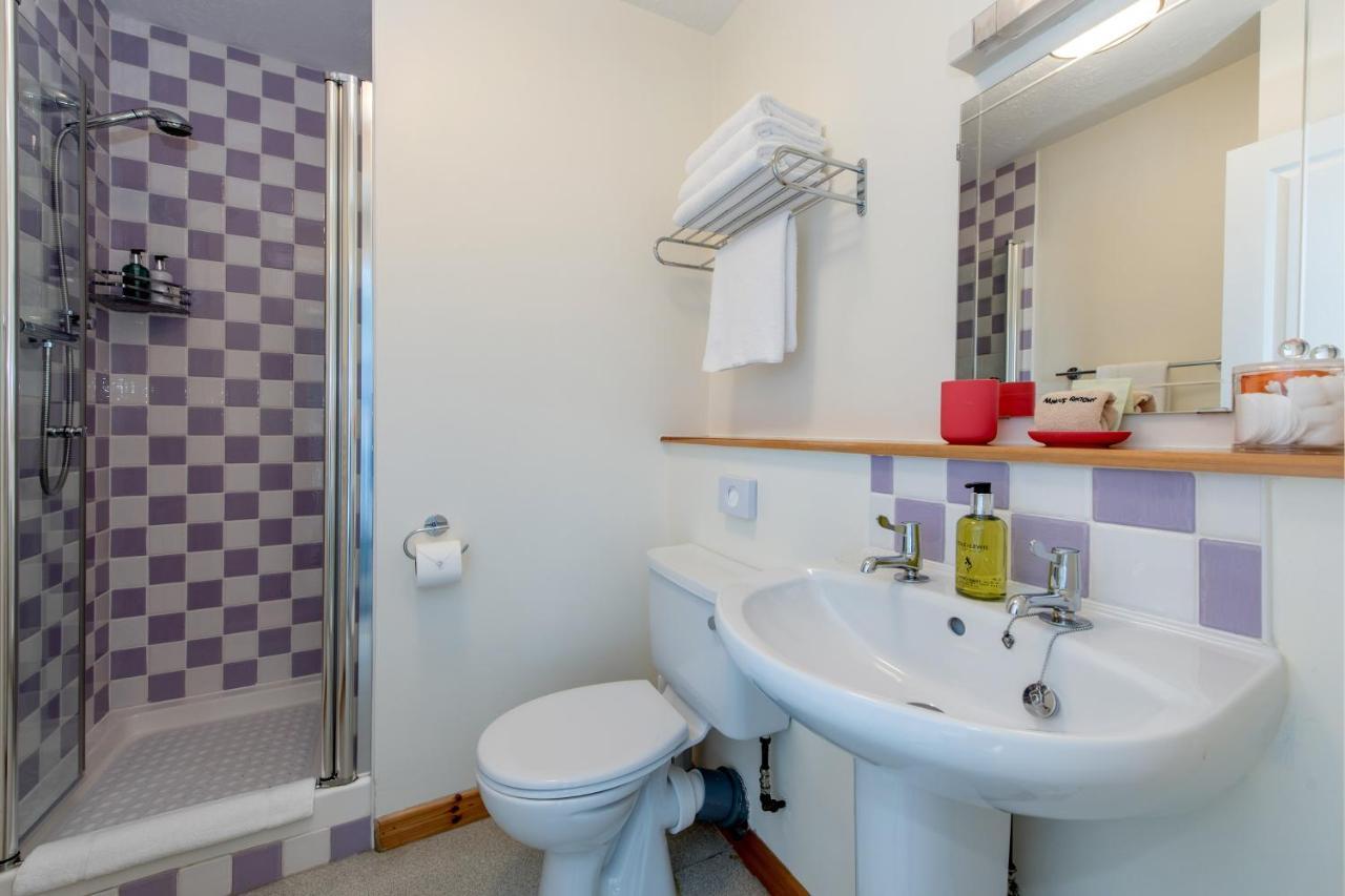 Exmoor House Bed & Breakfast Wheddon Cross ภายนอก รูปภาพ