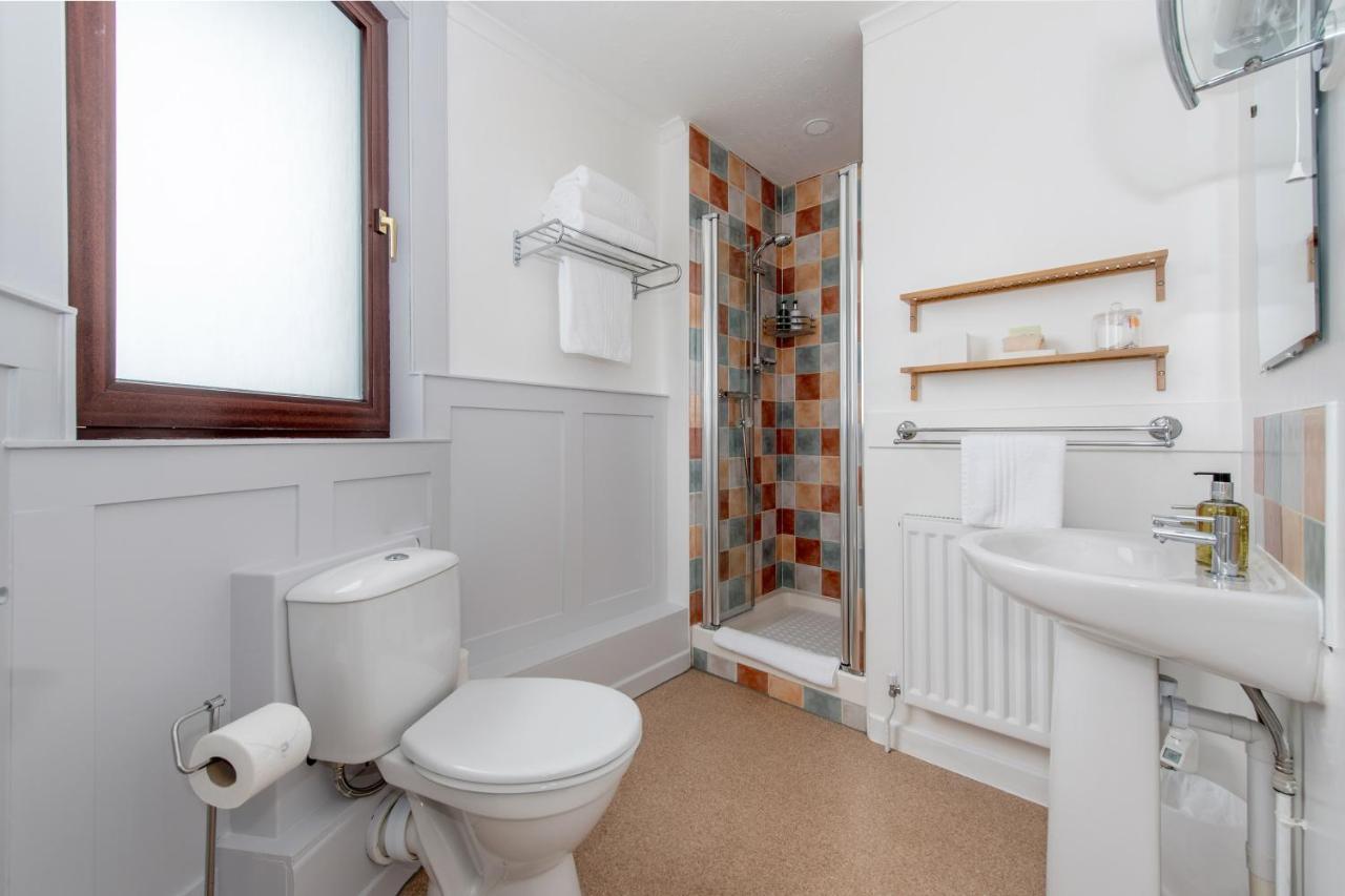 Exmoor House Bed & Breakfast Wheddon Cross ภายนอก รูปภาพ